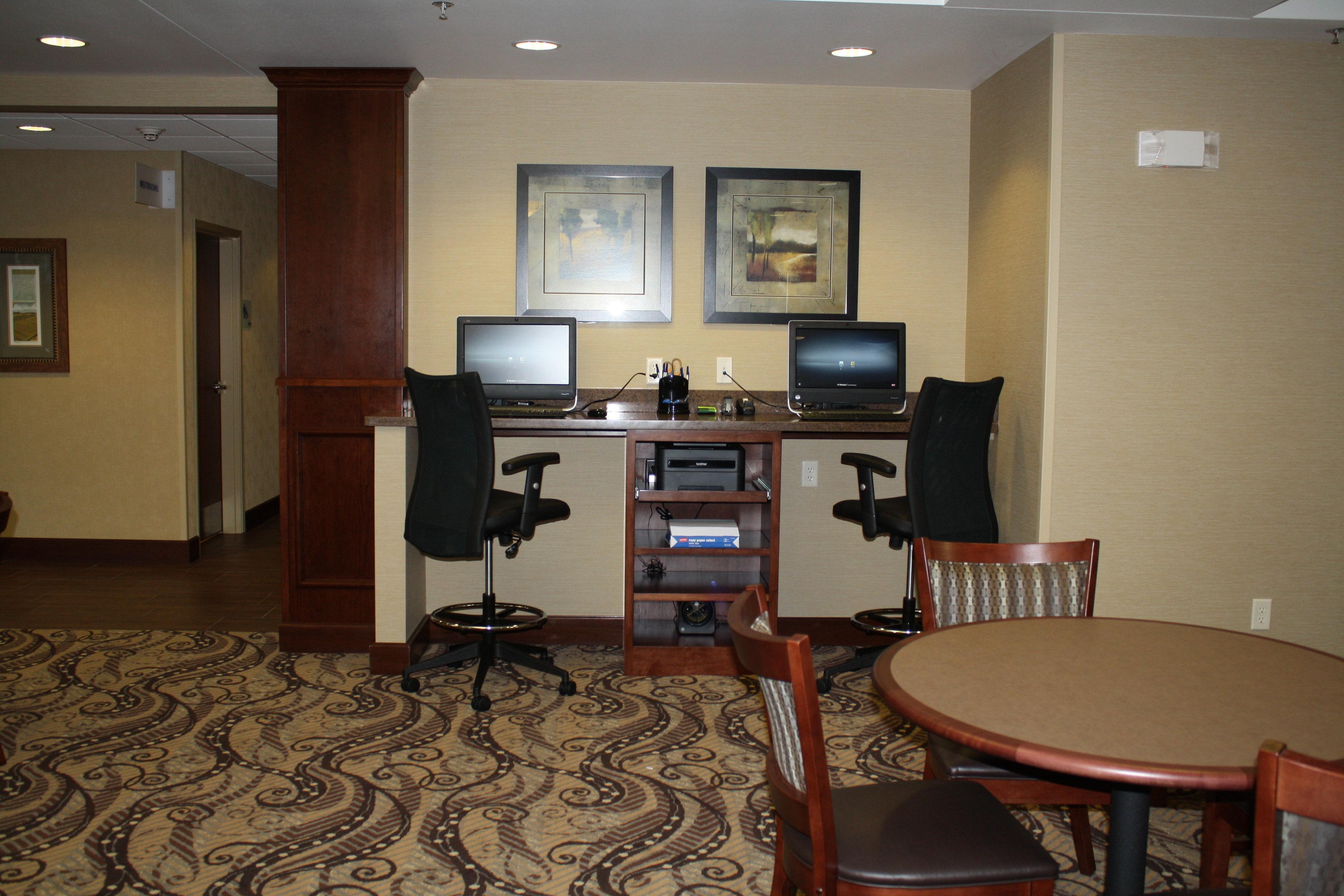 Holiday Inn Express & Suites Sioux Falls Southwest, An Ihg Hotel Facilities photo